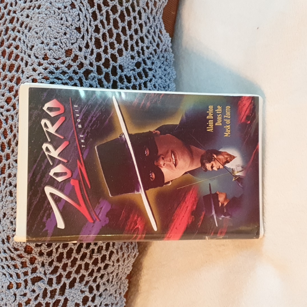 WILL BE DONATED APR 19TH* Zorro VHS Tape VINTAGE